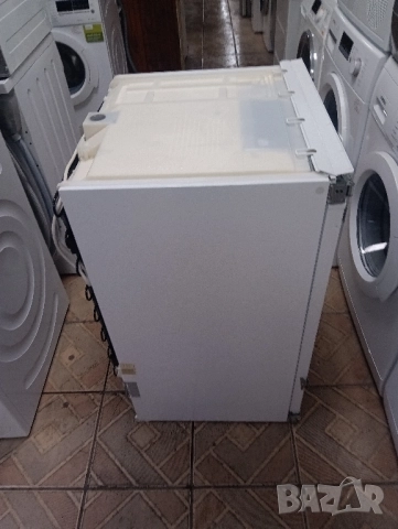 Като нов малък хладилник за вграждане Liebherr Made in Germany 2 години Гаранция!, снимка 3 - Хладилници - 52396578