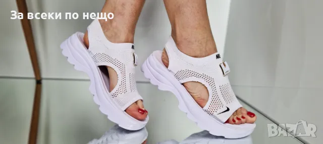 Nike Дамски Бели Сандали С Метален Акцент Найк Код P596, снимка 4 - Сандали - 50427728