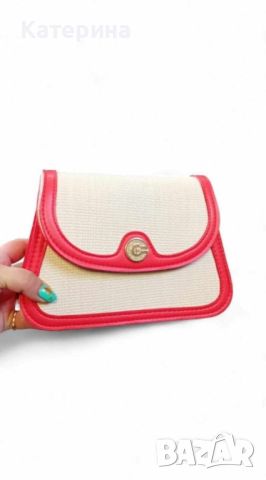 Компактна и стилна дамска чанта за през рамо с регулируема дълга дръжка, снимка 1 - Чанти - 46273872