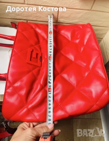 GUESS нова ориг.чанта от Англия, снимка 7 - Чанти - 52907072
