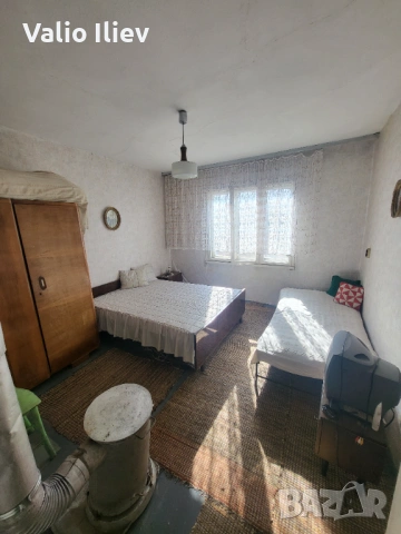 Продавам къща, снимка 9 - Къщи - 53842440