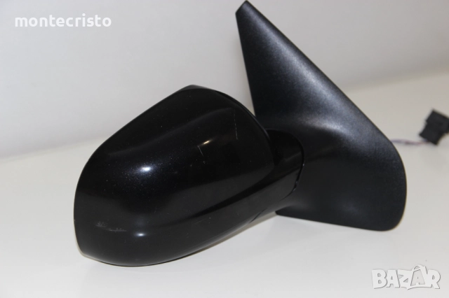 Дясно електрическо огледало VW Golf 4 (1998-2004г.) 5 пина 1J1857508D късо Черно Golf IV, снимка 4 - Части - 51984550