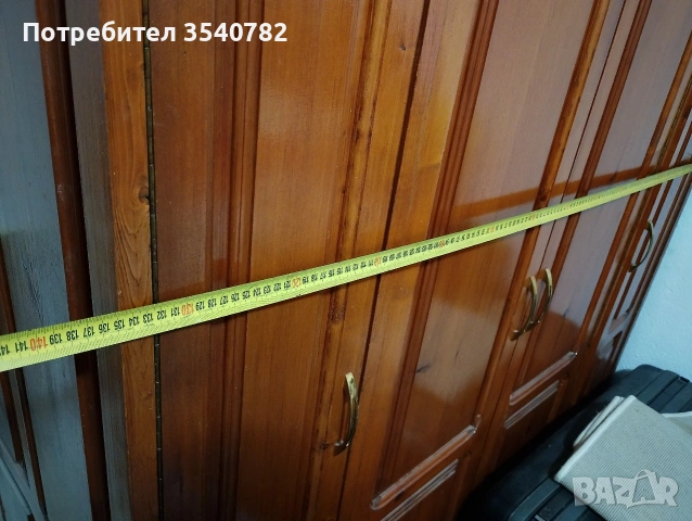 масивен гардероб , снимка 3 - Гардероби - 53638275