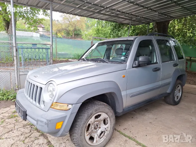 Jeep cherokee liberty, снимка 4 - Автомобили и джипове - 47093046