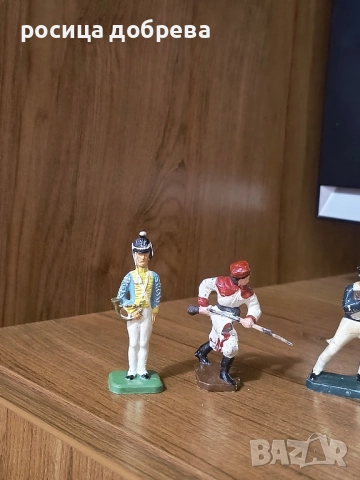 Стари колекционерски фигурки - 60лв обща цена 