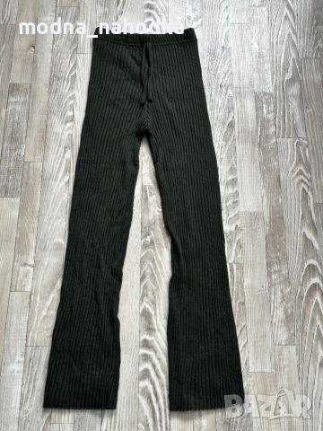Тънък тъмнозелен панталон, снимка 1 - Панталони - 45099167