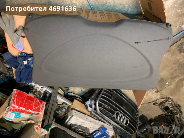 Черна кора за багажника на Форд Фокус само за a46506aj само за 50лв.