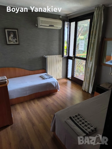 Къща за гости Делфини  Варна стаи апартаменти цялата под наем за празненства, снимка 4 - Къщи - 53094412