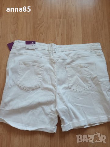 НОВИ Бели къси дънкови панталонки, снимка 3 - Къси панталони и бермуди - 45129030
