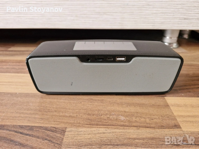 Малка безжична колонка Bose за ремонт или части, снимка 3 - Слушалки и портативни колонки - 53921856