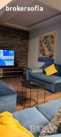 Двустаен в топ център - ул. Солунска и Витошка