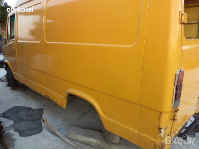 Мерцедес 207 на части, снимка 2 - Бусове и автобуси - 53208241