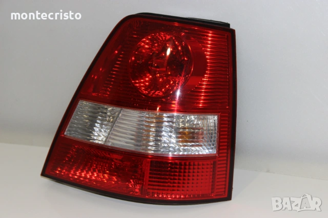 Десен стоп Kia Sorento JC (2002-2005г.) 924023E000 / 924023E030 Киа Соренто, снимка 2 - Части - 54286722