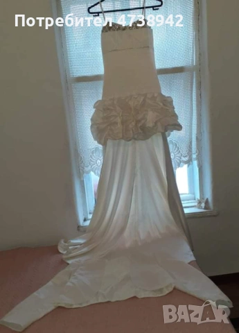 Сатенена бална рокля със свалящ се шлейф с цип.роллята може да се използва както дълга така и къса. , снимка 4 - Рокли - 53488241