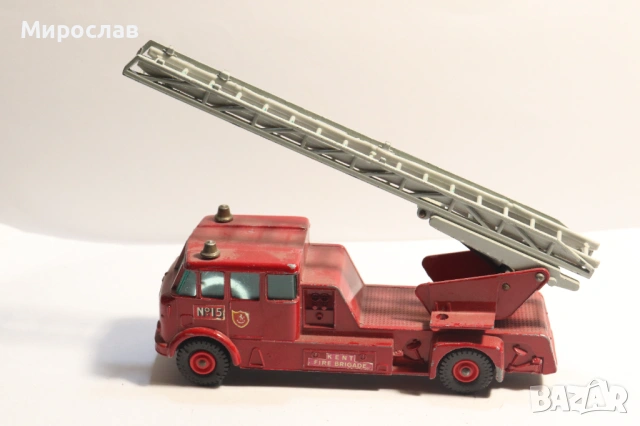 MATCHBOX ПОЖАРНА КОЛИЧКА КАМИОН МОДЕЛ, снимка 7 - Колекции - 53411505