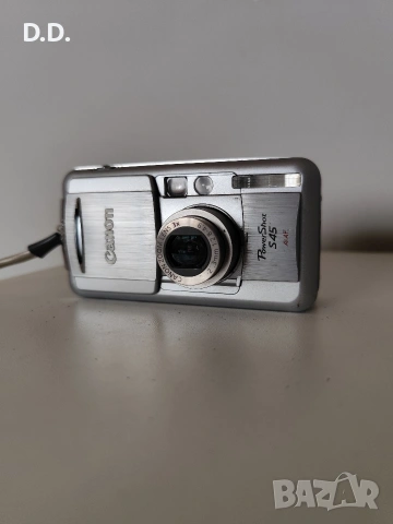 Дигитален фотоапарат Canon PowerShot S45, снимка 2 - Фотоапарати - 53872804