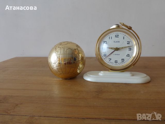 Будилник часовник Слава Глобус, снимка 1 - Антикварни и старинни предмети - 45640852