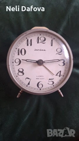 Стар настолен часовник - будилник Jantar