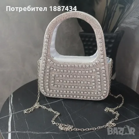 Дамска кожена чанта, снимка 1 - Чанти - 48172563