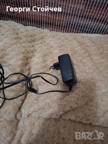 Продавам зарядни устройства , снимка 2 - Друга електроника - 53670041