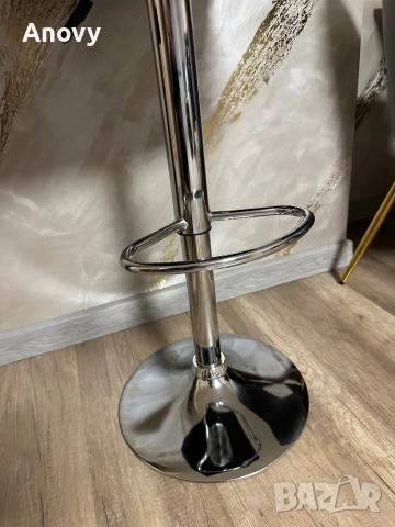 Бар стол – регулируема височина 40 евро, снимка 5 - Столове - 53866722