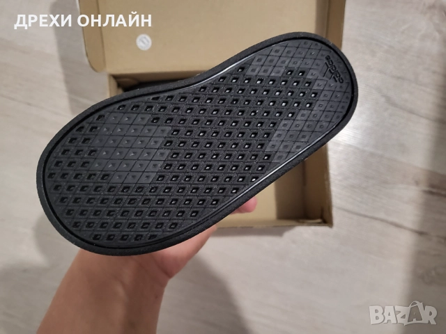 Ново! Детски обувки Adidas , снимка 5 - Детски маратонки - 51958647