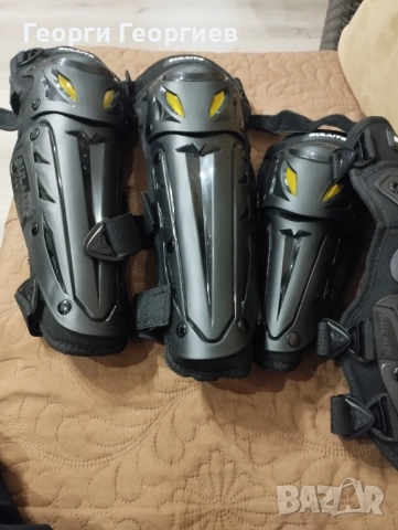 Протектори за колене 