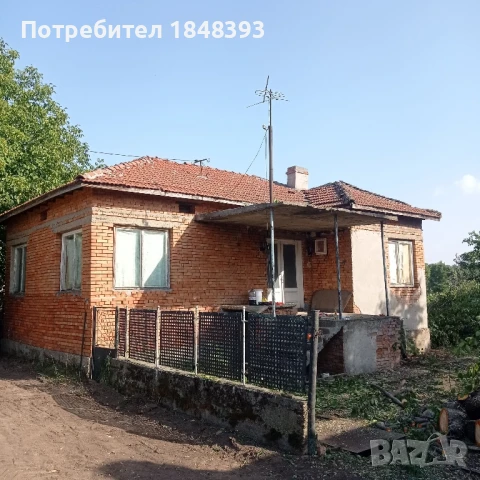 продавам къща в добро състояние 