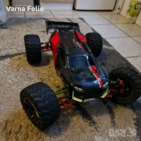 Arrma Talion 6S метални дифове и много резервни части, снимка 2 - Електрически играчки - 53628659