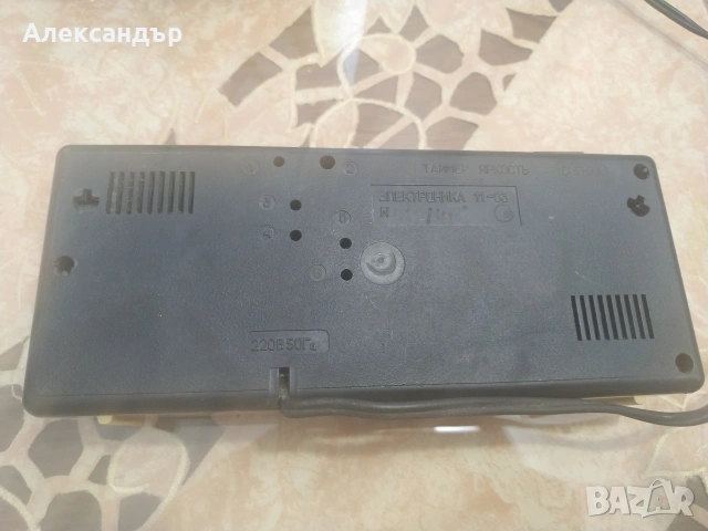 Руски часовник електроника, снимка 2 - Друга електроника - 53401539