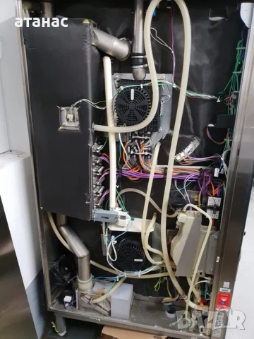 99Конвектомат Rational/Рационал SCC202 40 тави.НОВ!Количка!, снимка 4 - Обзавеждане на кухня - 54289558