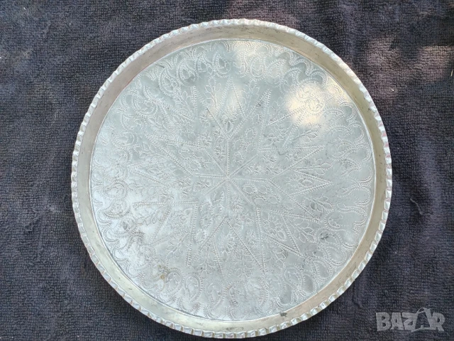 Ориенталска каничка за кафе с поднос. , снимка 11 - Антикварни и старинни предмети - 50656223