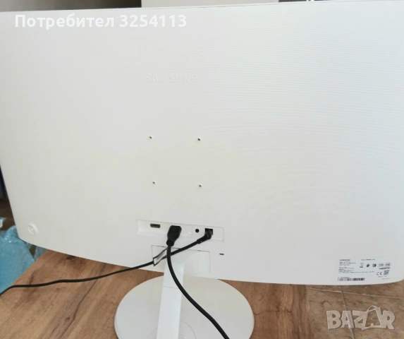 Монитор SAMSUNG 32 '' CURVED, снимка 5 - Монитори - 53958847