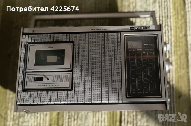 Продавам радио касетофон Toshiba RT-296RC, снимка 3 - Радиокасетофони, транзистори - 49071409