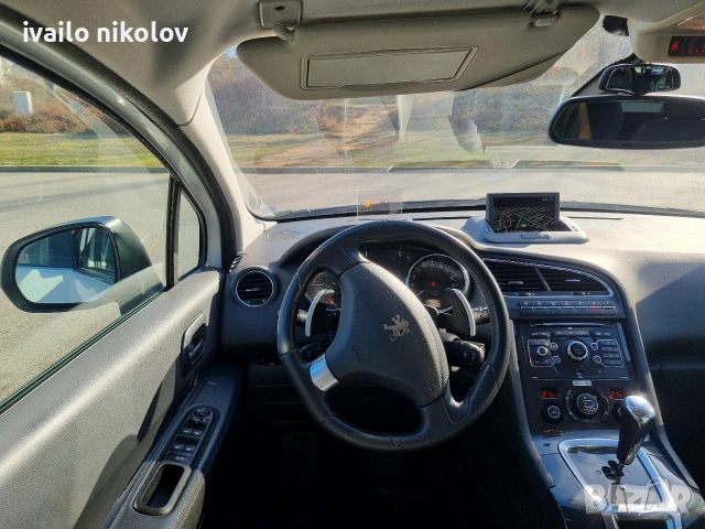 пежо 5008 , снимка 12 - Автомобили и джипове - 53344572