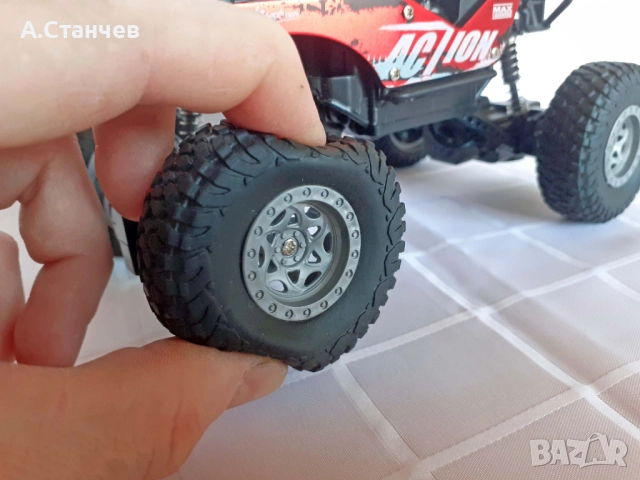 Джип с дистанционно управлeние, снимка 8 - Електрически играчки - 52954629