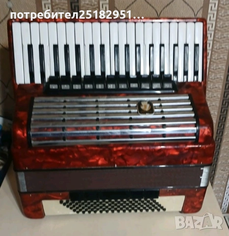 Акордеон WELTMEISTER Consona 96basa 