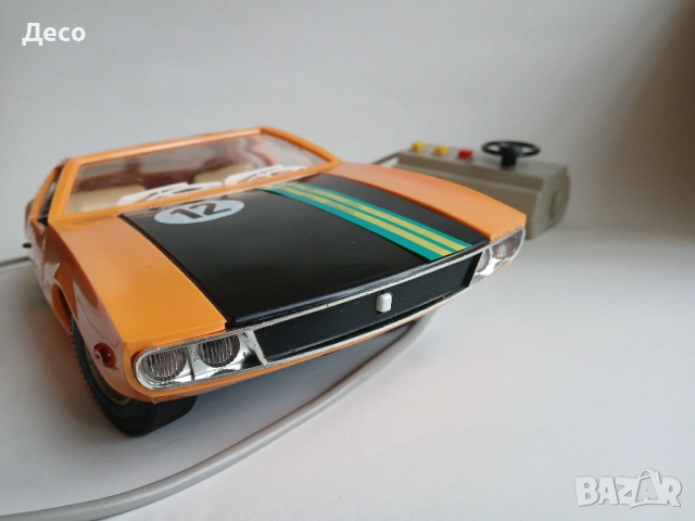 PIKO, стара пластмасова играчка кола De Tomaso Mangusta 1/12, снимка 2 - Колекции - 53354871