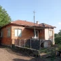 продавам къща в добро състояние , снимка 1