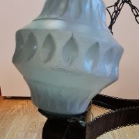 полилей от ковано желязо с красиви стъкла в небесно син цвят , снимка 2 - Лампи за таван - 45290992