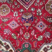 Ръчно тъкан вълнен Ирански килим.Антика за ценители , снимка 3 - Килими - 45039918