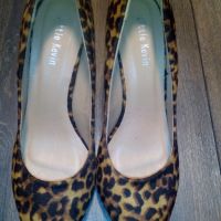 Разпродавам дамски -момичешки обувки.5-10 лева., снимка 7 - Дамски ежедневни обувки - 45700599