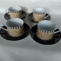 комплект 4 чаши и 4 ри чинийки за кафе, снимка 1 - Сервизи - 45525723