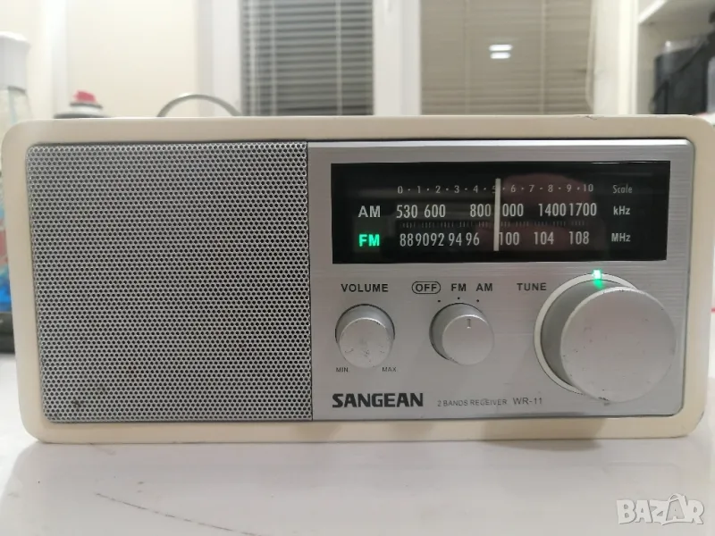 AM/FM радио SANGEAN WR-11, снимка 1