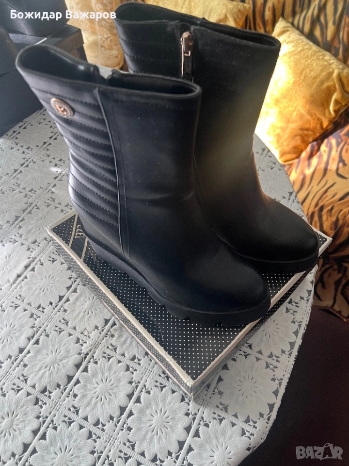 Дамски боти, снимка 1