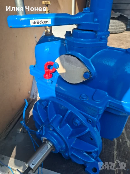 Вакуум Помпа за фекалка химически тоалетни, снимка 1