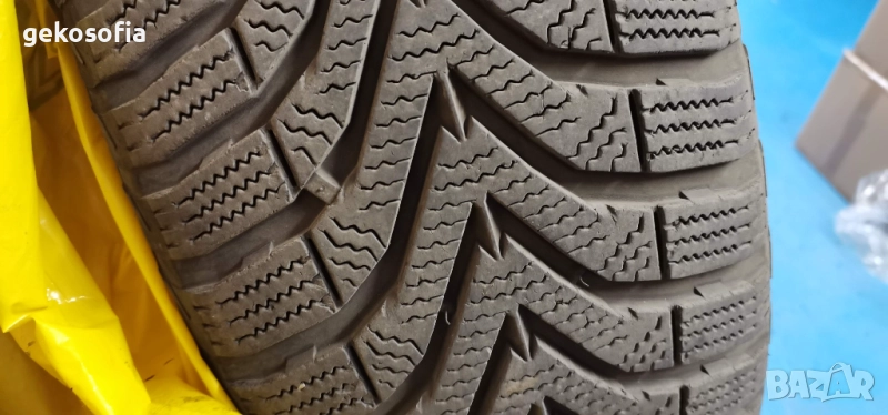 ОТЛИЧНИ Зимни гуми VREDESTEIN 195/65/R15 - 2БРОЯ/ без забележки, снимка 1