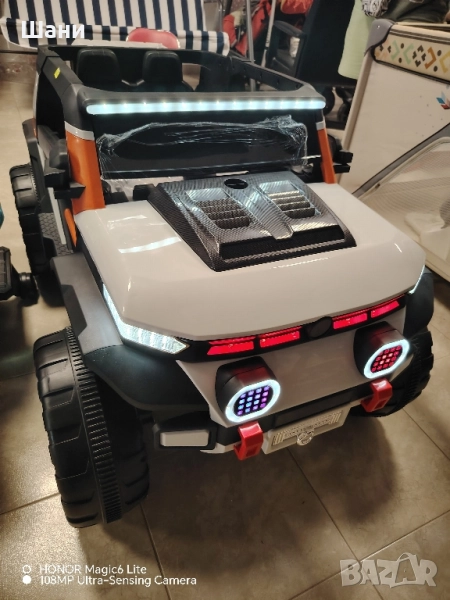 Детски акумулаторен джип Dacia Duster, снимка 1