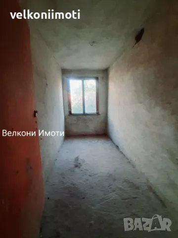 Къща в кв.Секирово, снимка 3 - Къщи - 46950611