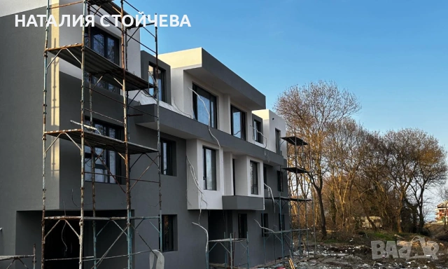 Продава 2-СТАЕН апартамент с парко място